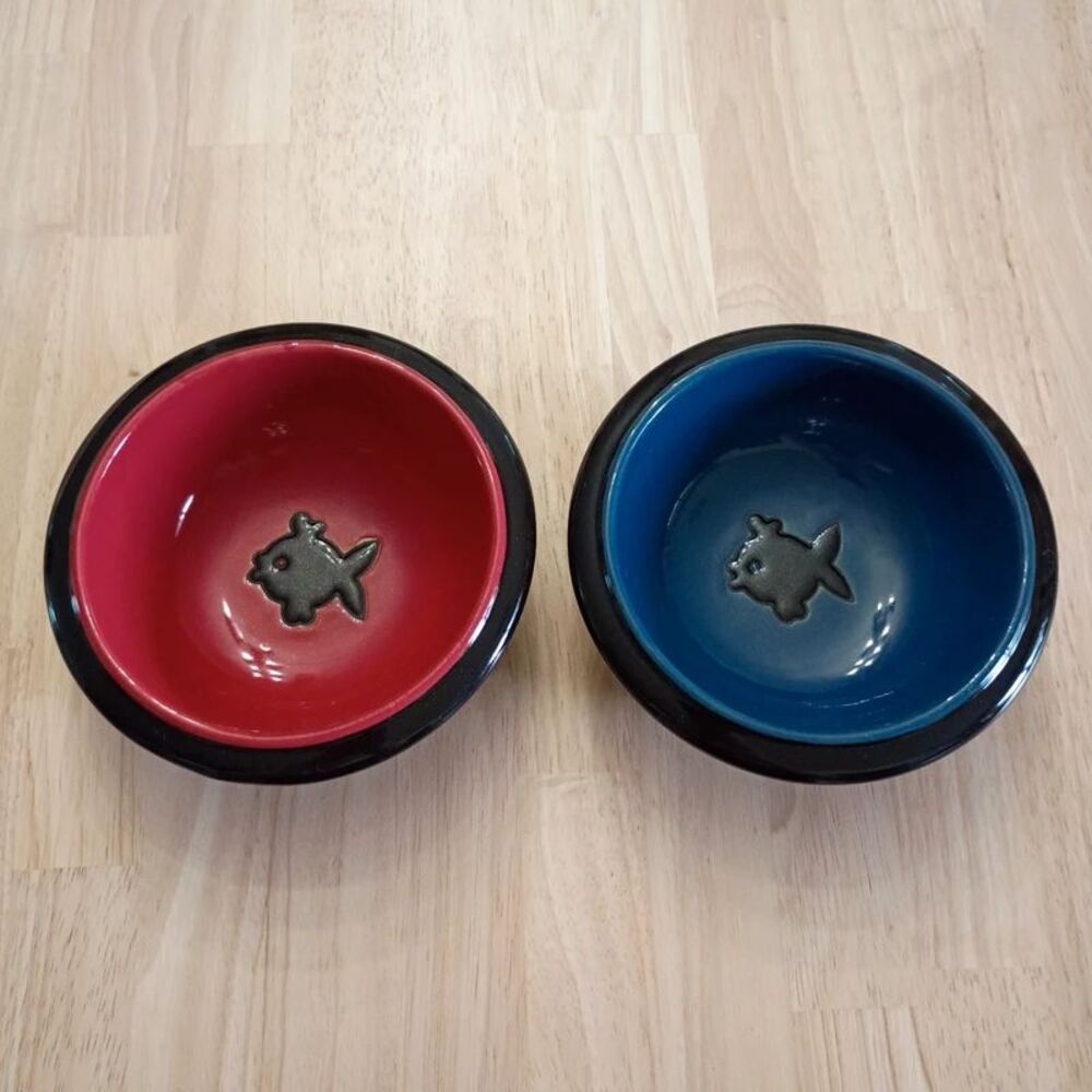 Shep Heavy Duty Ceramic Set of 2 Pet Bowls Red & Blue